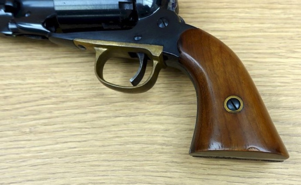 Uberti/Lyman .44 M1858 Percussion Revolver  -- Minty! - Image 9