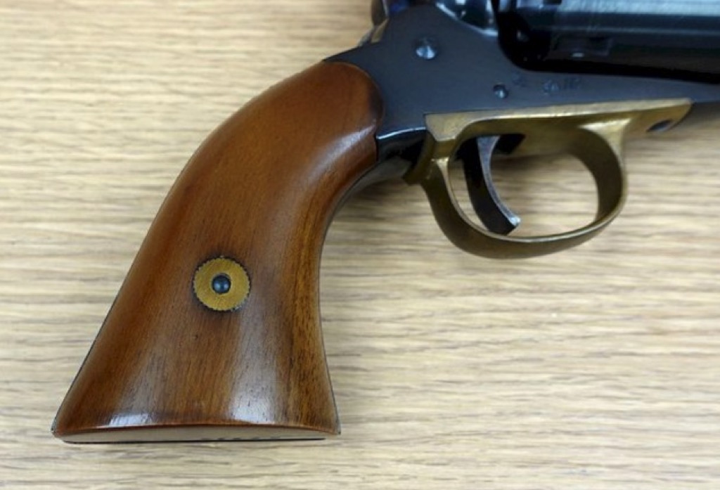 Uberti/Lyman .44 M1858 Percussion Revolver  -- Minty! - Image 18