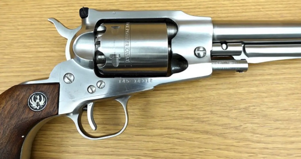 Minty Ruger Old Army .44 Revolver, Stainless Steel , in Factory Box - Image 12